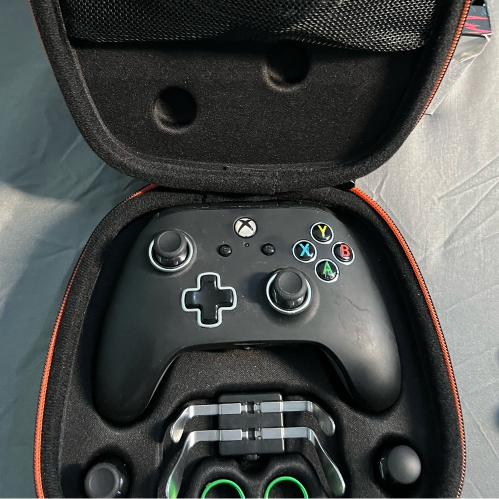 Fusion by Power A Xbox Controller